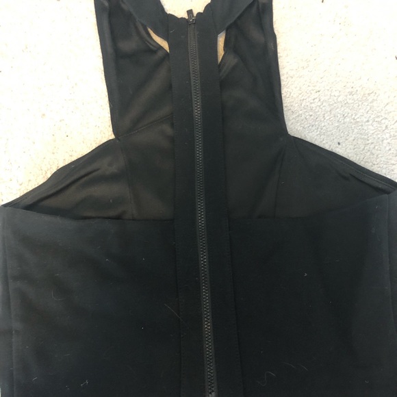 Express crop top - Picture 3 of 3